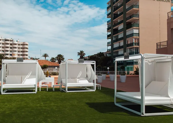 Отель Poseidon & - Designed For Adults Ла-Манга-дель-Мар-Менор